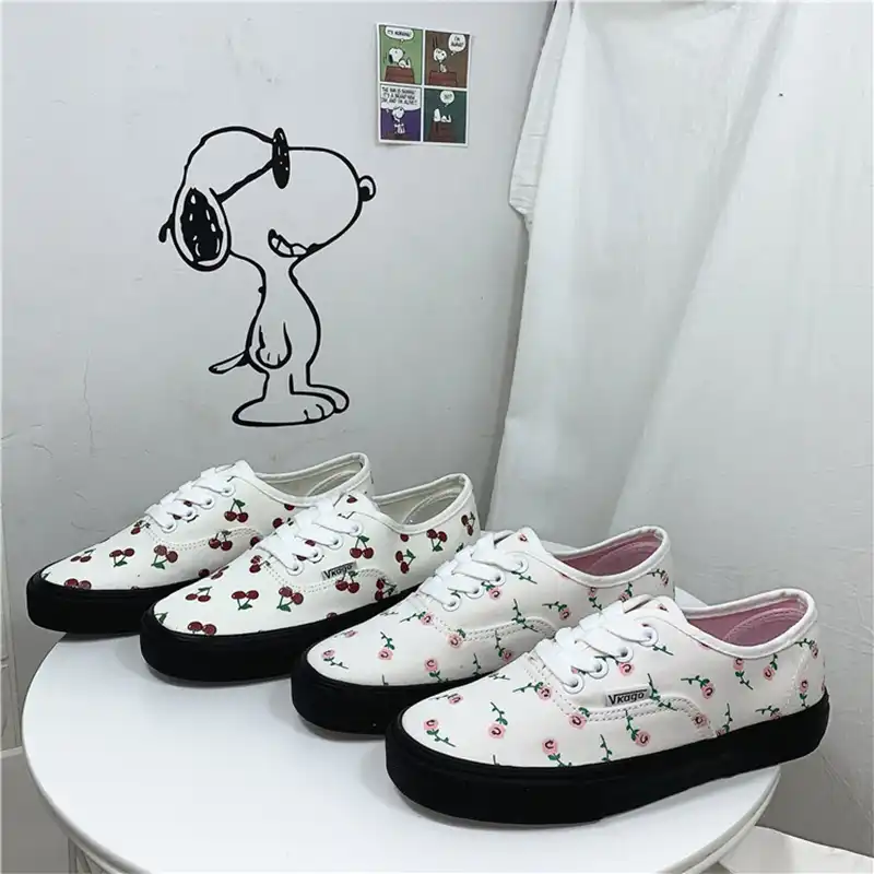 white shoes with roses