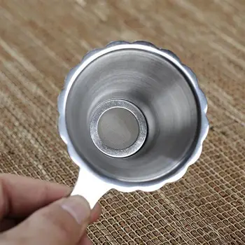 1PC Double-layer Fine Mesh Tea Strainer Filter Sieve Stainless Steel Durable Teaware Lace Tea Drain Useful Tea Infusers Tea Tool tanie i dobre opinie CN (pochodzenie) Ekologiczne Colanders i filtry silver color 7 5cm 2 7cm 10cm dropshipping wholesale