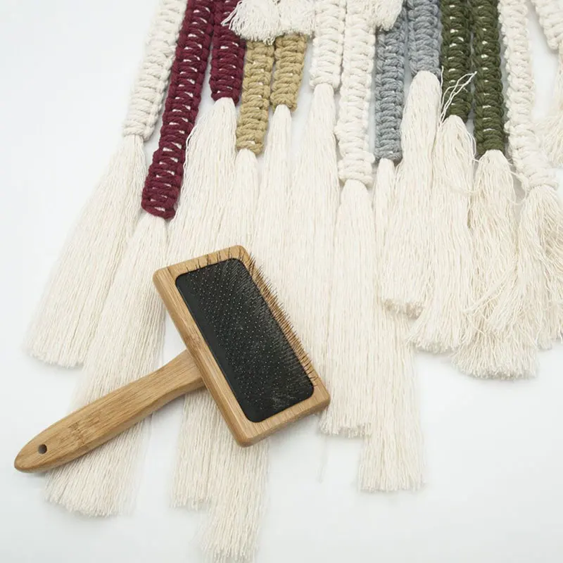 1Pcs 15cm Wood Slicker Brush with Stainless Steel Pins for Macrame