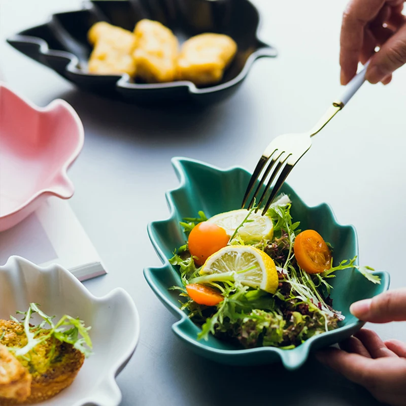 Creative Leaf Shape Ceramic Fruit Plate Salad Steak Dinner Plate Snack Cake Dessert Dishes and Plates Home Decorative Tableware