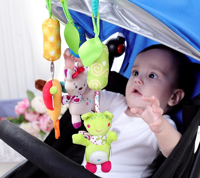 

Crib Mobile Stroller Christmas Baby Rattles Toys For Newborns Animal Wind Chimes Cartoon Plush Soft Dolls Baby Toys 0-12 Months