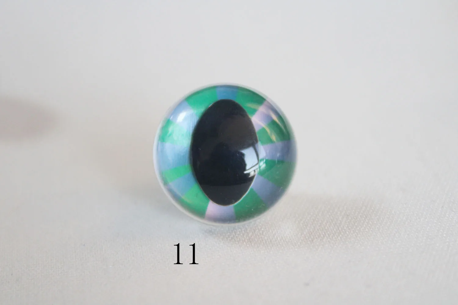 NEW  EYES 20pcs 12mm 13 14 15 18 25mm  clear crystal safety toy cat eyes  +hand washer--color -size  option--X12A 6