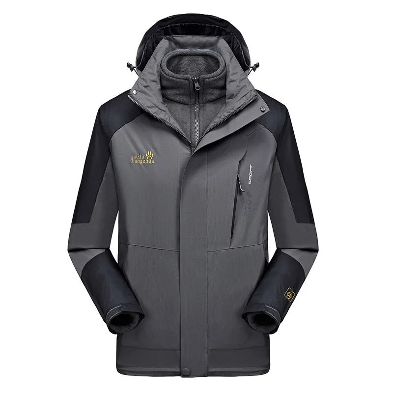 Autumn and winter new outdoor climbing men and women three-in-one windproof warm fashion slim couple sportswear