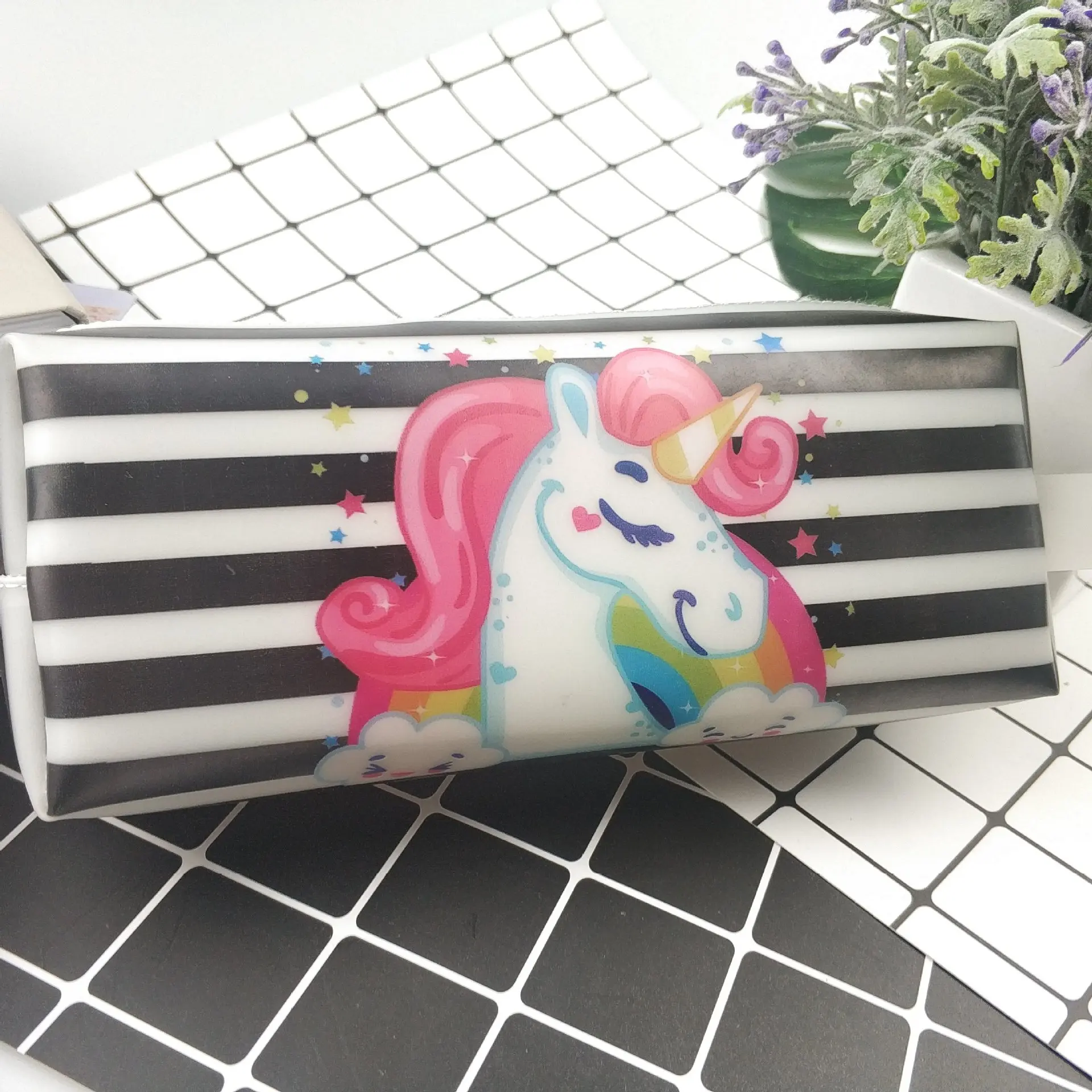 Большие силиконовые чехлы для карандашей Kawaii Единорог сумка для карандашей пакет милая школьная юбка-карандаш большая ручка чехол для девочек мальчиков корейские канцелярские принадлежности