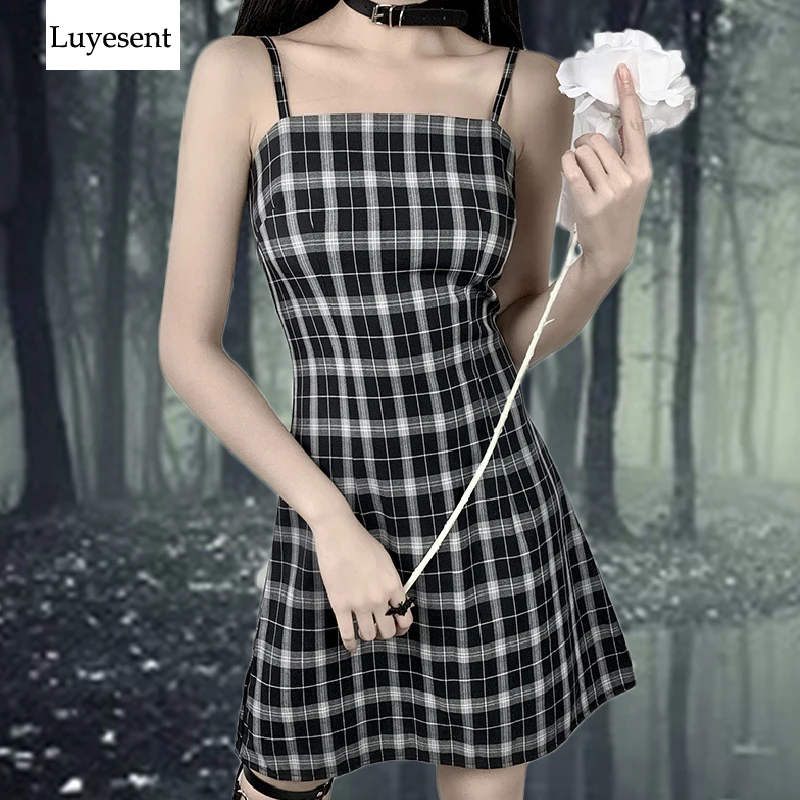 Black Plaid Dark Goth Women A-line Dress 2020 Lady Strap Slim Backless Sleeveless Punk Gothic Hipster Sexy Mini Zippers Dresses