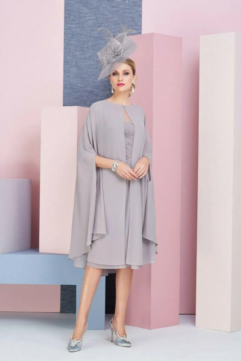 2021 New Elegant Short Two Pieces Mother of the Bride Dresses with Shawl Appliqued Wedding Party Dresses Three Quarter Sleeves