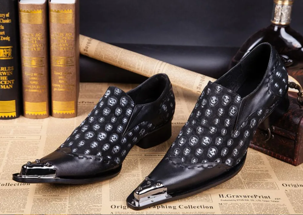 

Spring Prom Dress Handmade Pointed Toe Sliver Metal Skull new style Suede Genuine Leather Loafers Men Casual shoes Men's Flats