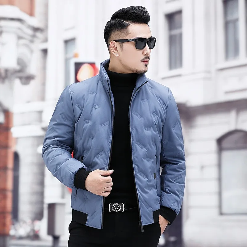 light blue Новинка зимы бренд тиснение толстые теплые мужские пуховые пальто со стоячим воротником модные с длинными рукавами и защитой от ветра Свободные повседневные куртки размера плюс - Цвет: light blue