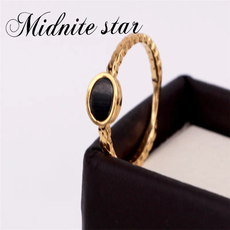 

New Ring Jewelry Titanium Steel Black oval imitation chain cross line ring