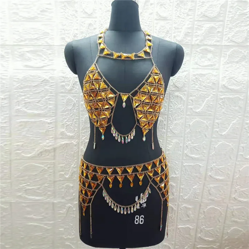 12189689889_1002674748 (1)