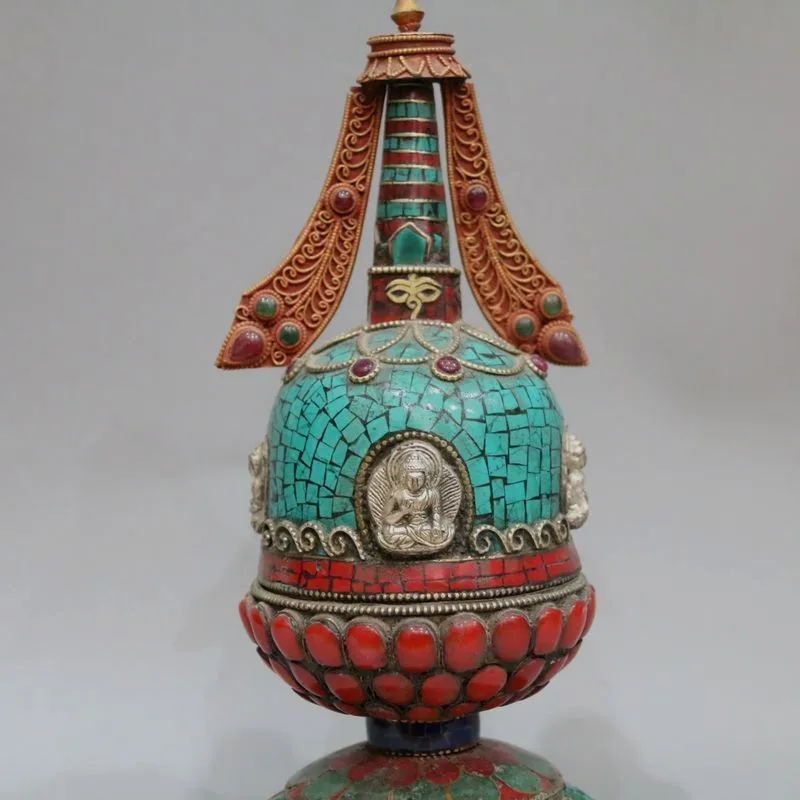 Feito de cobre tibetano com incrustacias de