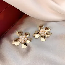 Новые модные женские серьги-гвоздики с большим металлическим цветком золотистого цвета тонкой работы вечерние Pendientes оптом