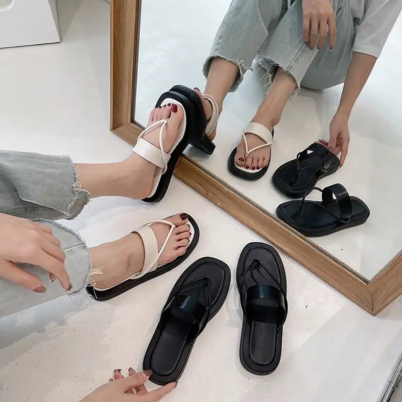platform flip flops instagram