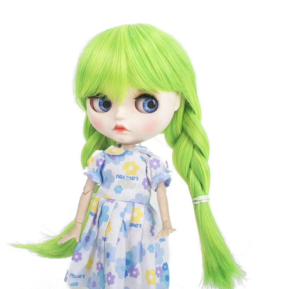

Blyth doll wigs high temperature fiber Air bangs Short Red hair suitable for Blyth doll accessories doll wigs 25cm 9-10inch