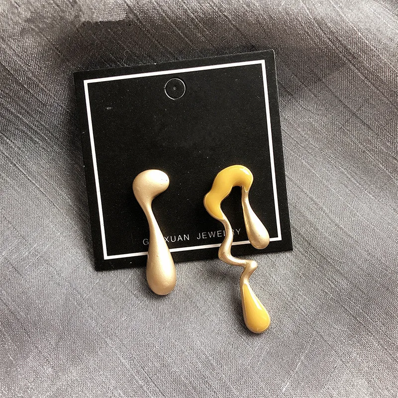 HUANZHI преувеличенная асимметрия личность геометрические нерегулярные золотые цвета металлические шикарные серьги-гвоздики для женщин вечерние ювелирные изделия подарок
