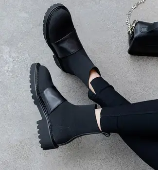 

2019 spring and autumn new single boots women's boots flat casual Martin boots elastic thin boots socks tide