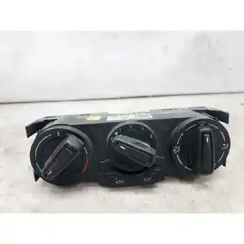 

6C0820045 COMMAND CLIMATE VOLKSWAGEN POLE (6C1)