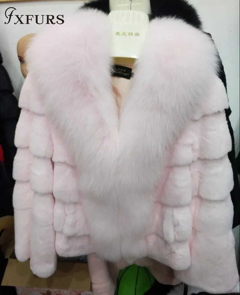 FXFURS новые зимние куртки из кроличьего меха шали женские модные меховые пальто Теплые Короткие повседневные с лисьим мехом воротники настоящие полосы