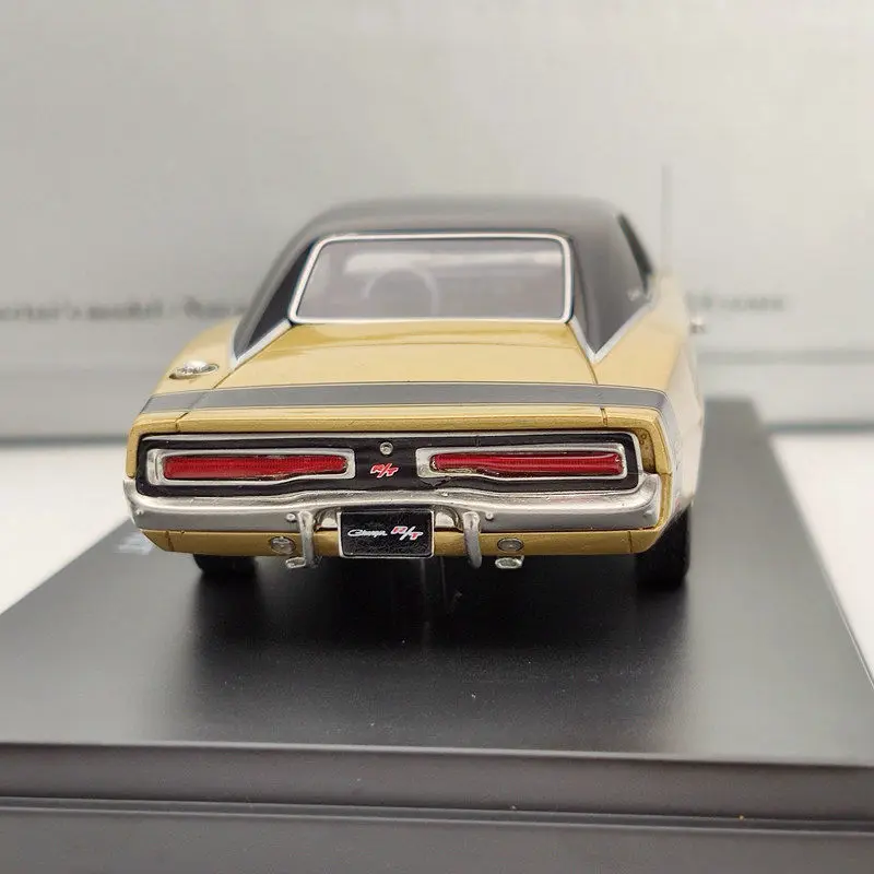 1:43 1969 Dodge charger R/T 426 Hemi(XS29) Смола ОГРАНИЧЕННАЯ МОДЕЛЬ-золото