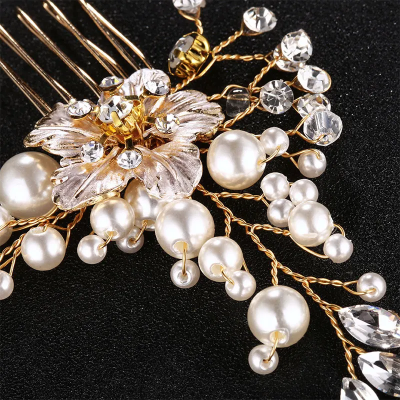 QYY Flower Hair Comb Crystal Handmade Bridal Headpiece Rhinestone Hair Accessories for Women Wedding Jewelry Bride Headwear Gift