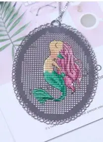 xx NEW 25kinds Craft Stich Cross Stitch Bookmark Nests Plastic Fabric Needlework Embroidery Crafts Counted Cross-Stitching Kit - Цвет: 826