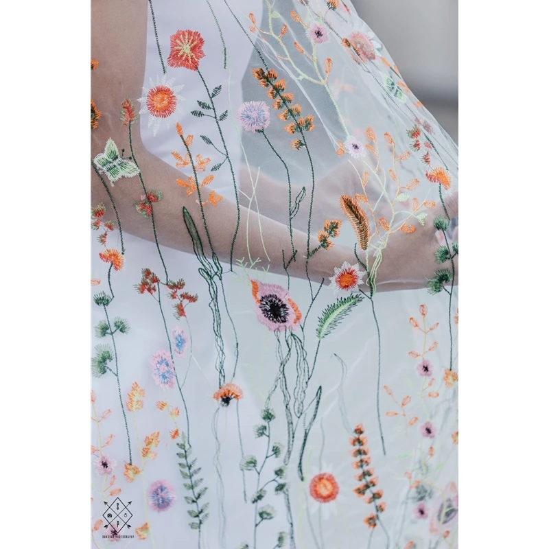 Floral Bridal Wedding Veils with Comb Wild Flowers Lace Secret Garden Veil for Brides Colored Colorful Fingertip Accessories