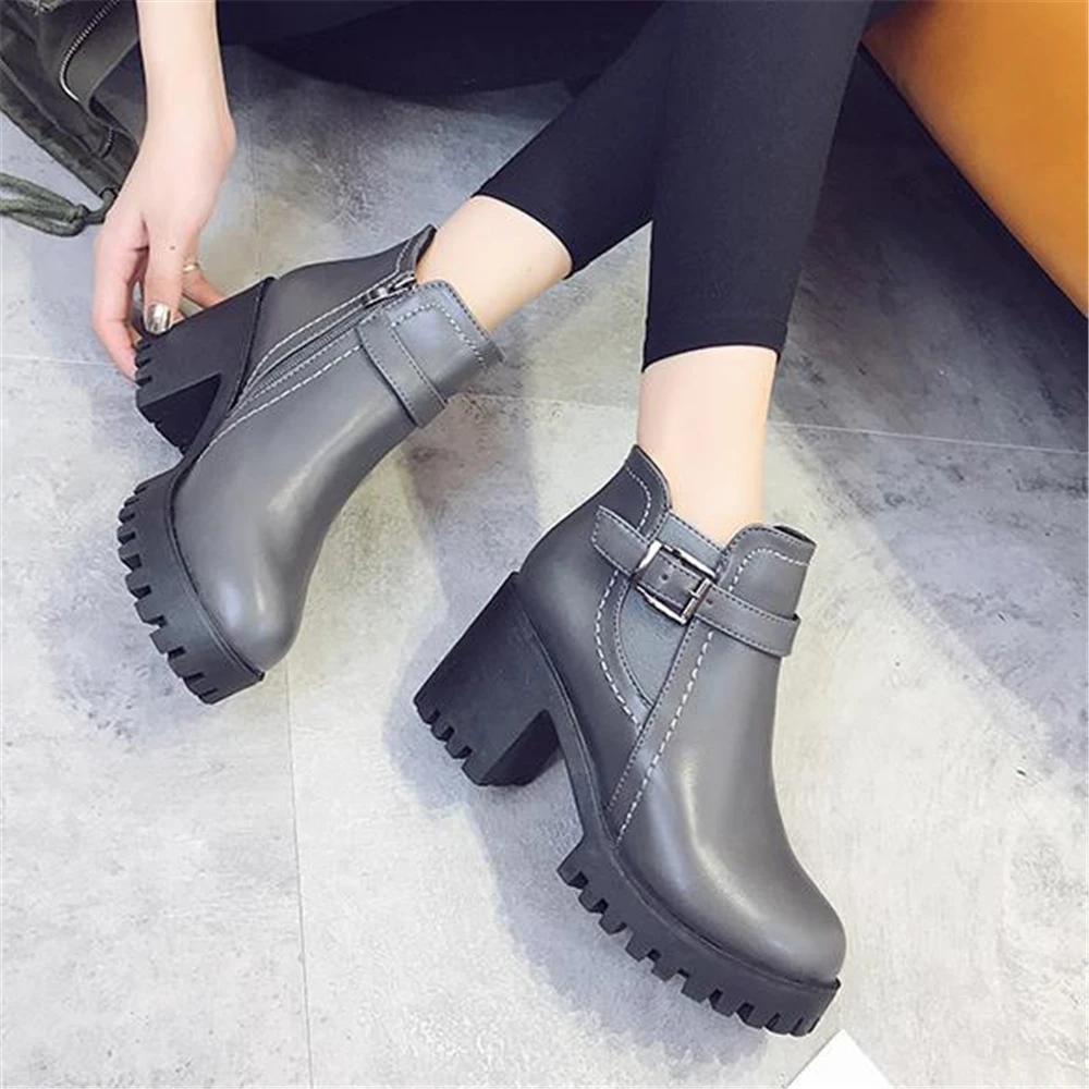 

Korean 2018 autumn / winter new thick - heeled Martins women's single short boots water-proof platform high heels cotton boots