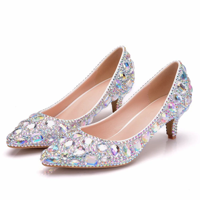 

2019 Luxurious Pumps Wedding Shoes White Rhinestone Bride Shoes Small Kitten Heel Women Party Shoes High Heels Pumps XY-A0301