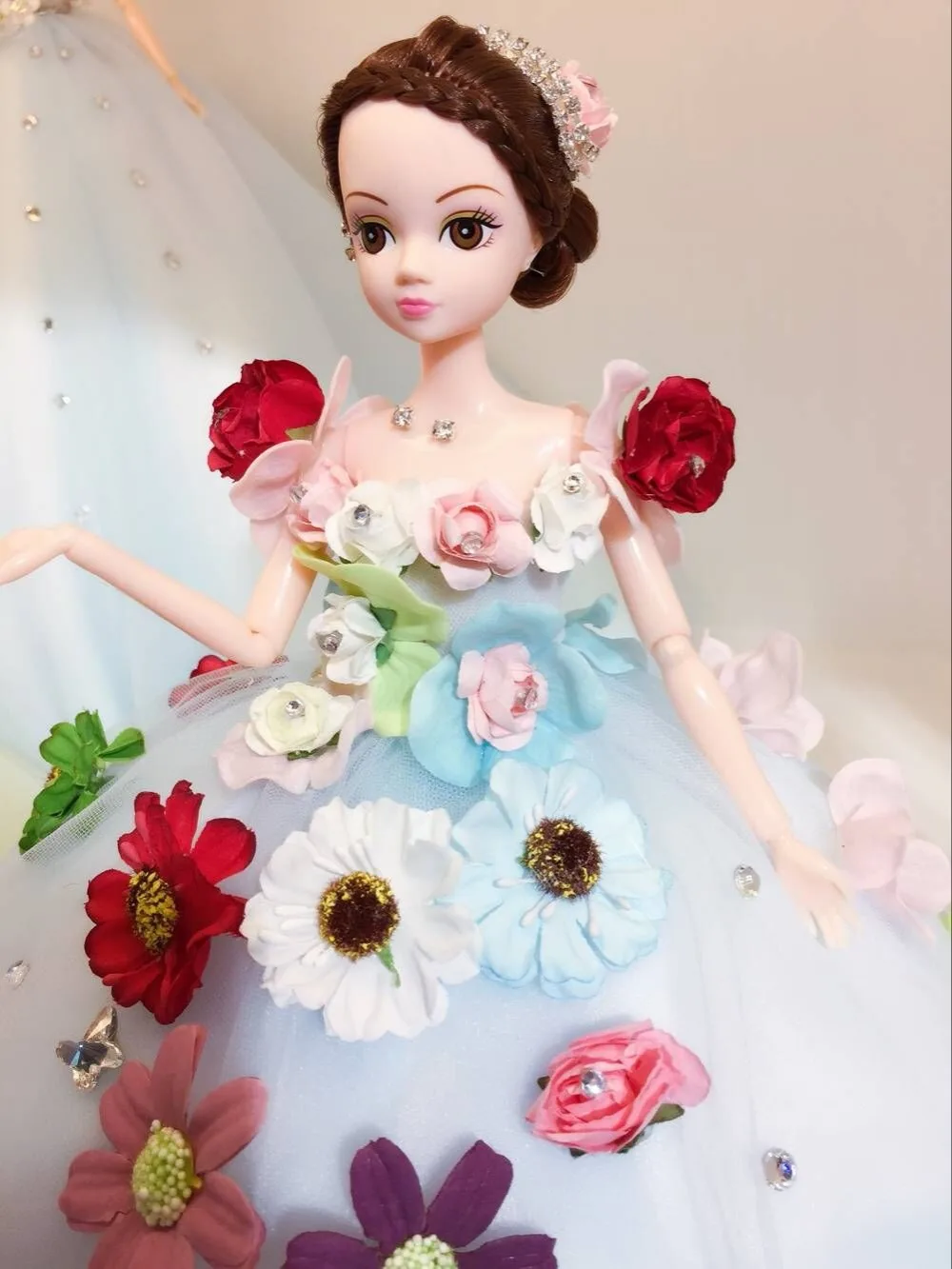 70cm Flower Fairy Doll With High Quality Handmade Wedding Dress Luxury Flower Princess Girl Child Present Decorative ornaments