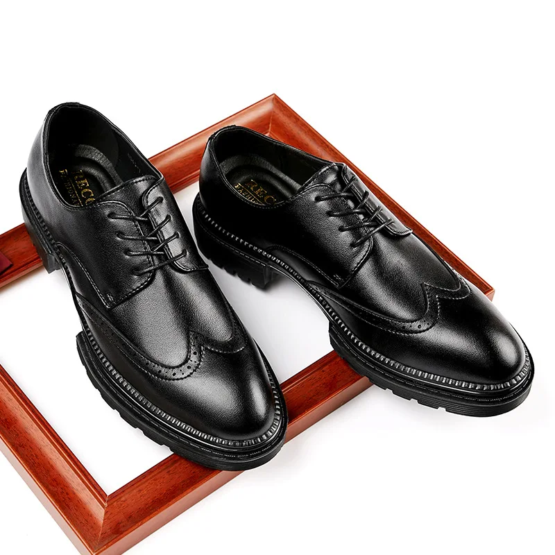 

British designer mens casual business office formal dresses cow leather bullock shoes young gentleman brogues shoe mans sneakers