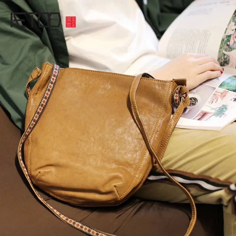 

BJYL New women's bag Korean version of the wild art retro soft leather shoulder bag bucket small bag sheepskin Messenger bag