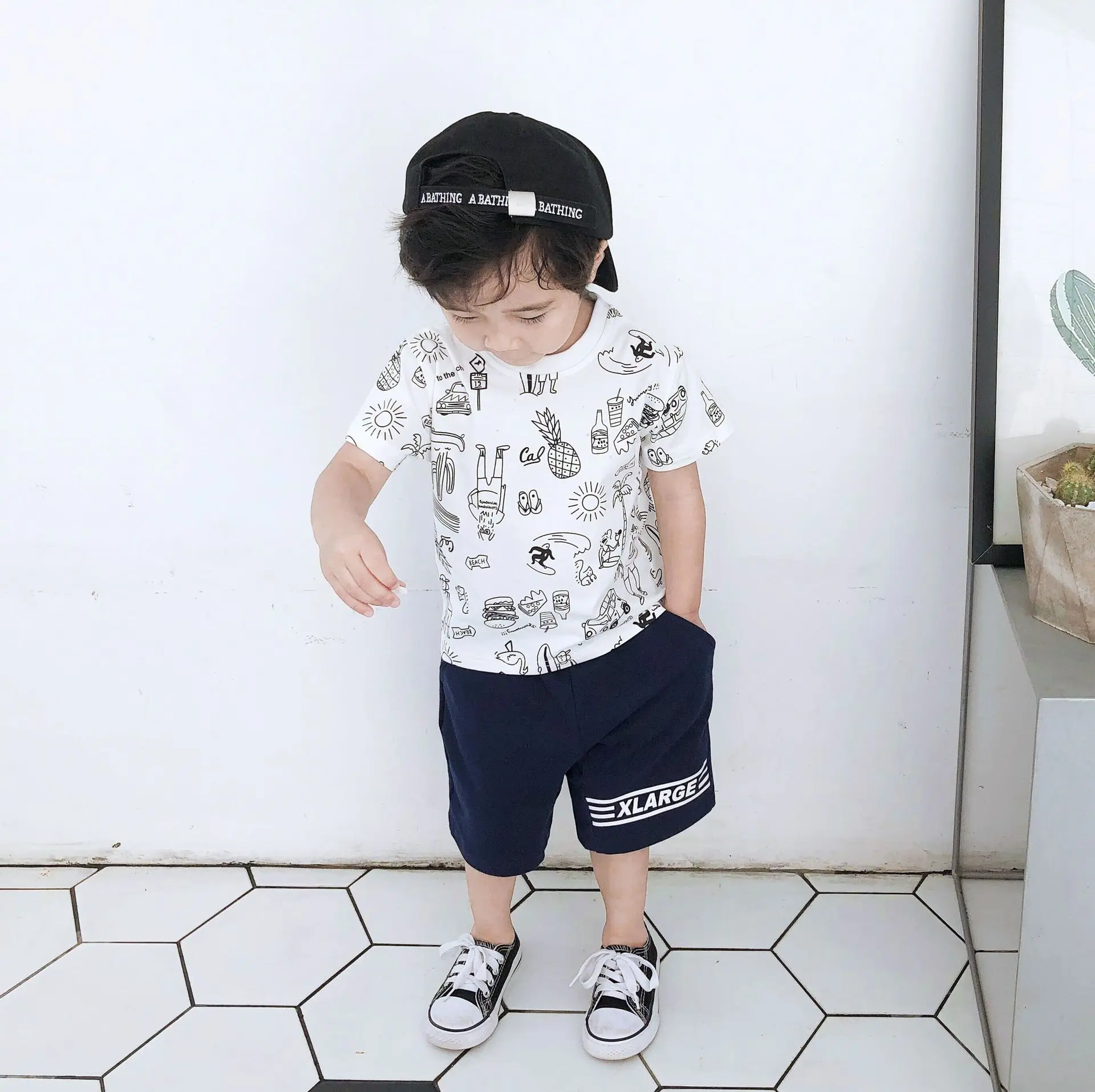 Summer New Style of Day Popular Brand Childrenswear Men And Women Child Baby XLarge Printed Shorts Casual Shorts