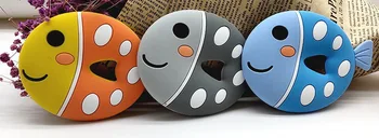 

DHL 100pcs Baby Teething Toys Cartoon Fish Shaped Silicone Teether Pendant Necklace Accessories Infant Chew Toys Baby Care