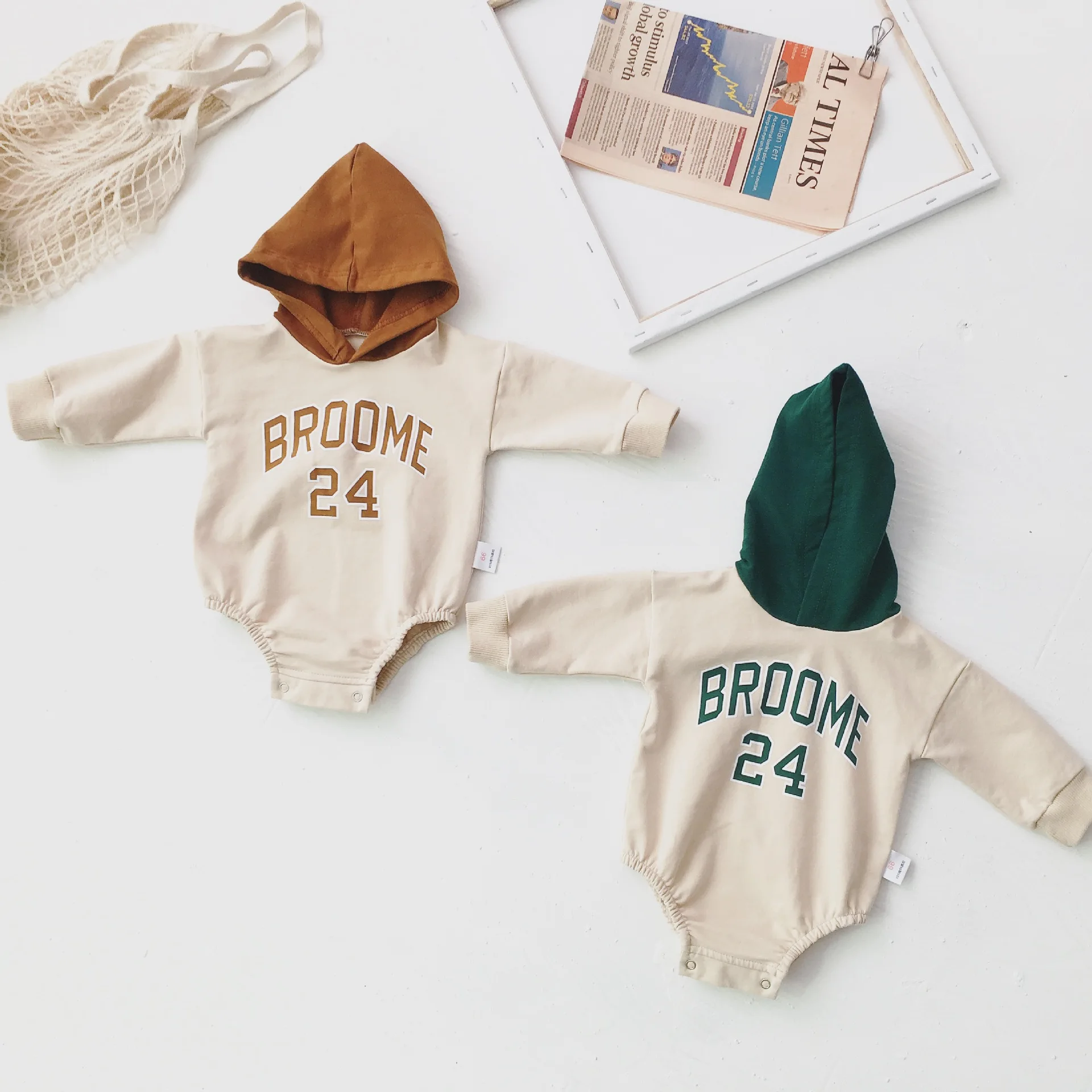 

0-3yrs Newborn Babies Crawling Rompers Long Sleeved Infant Baby Triangle Jumpsuit Hooded Chidlren Boys Letters Printed Rompers