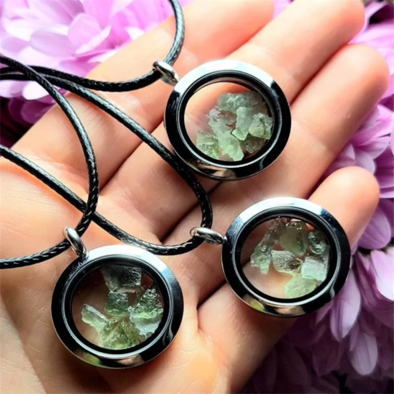 1 5 Gram Pieces Libyan Desert Glass Moldavite Chips Necklace For Women Men Natural Raw Rough Meteorite Jewelry Locket Crystal Necklace Aliexpress