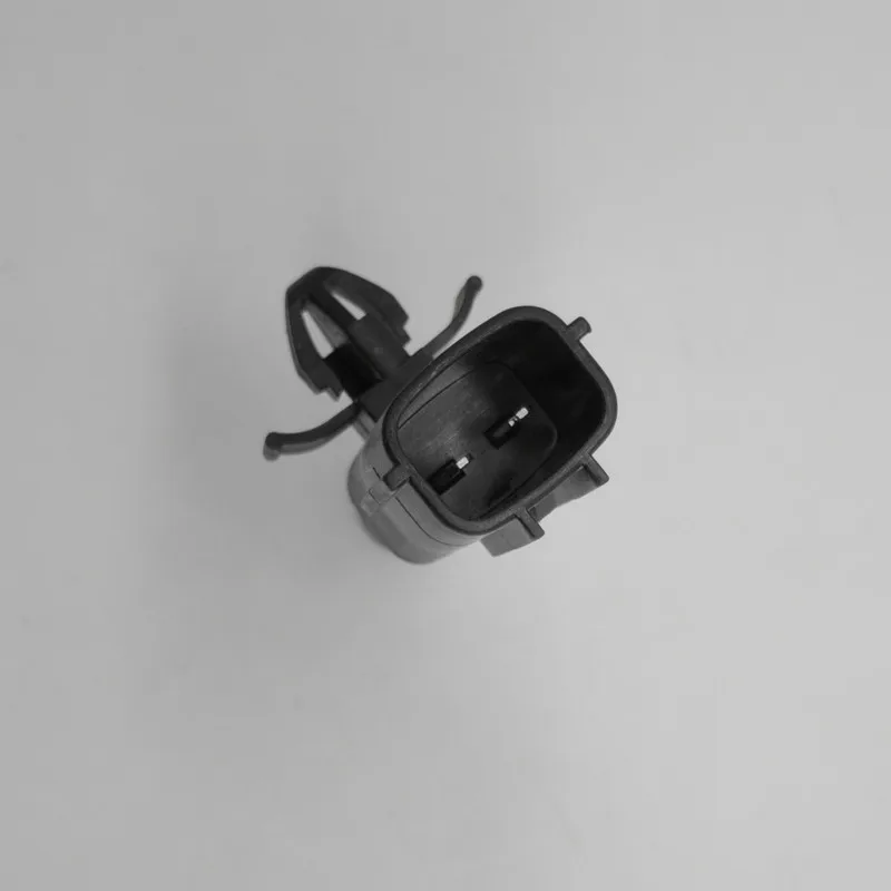Temperature Sensor For Mazda 2/3/5/6 CX-5 CX-7 CX-3 Outdoor temperature sensor External temperature sensor G518-61-764