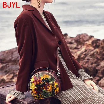 

New original retro leather small handbag women round messenger bag handmade leather female shoulder bag small handbags 2020 new