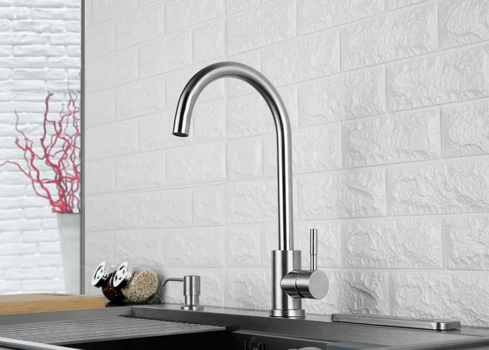 360 Degree Cold and Hot Kitchen Tap Single Hole Water Tap SUS304 Stainless Steel Kitchen Faucets