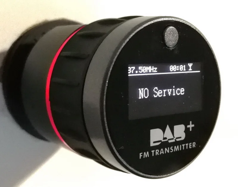 Перекрестная граница Горячая автомобиль установлен DAB радио Европейский стандарт цифровой радио, прикуриватель порт FM передатчик