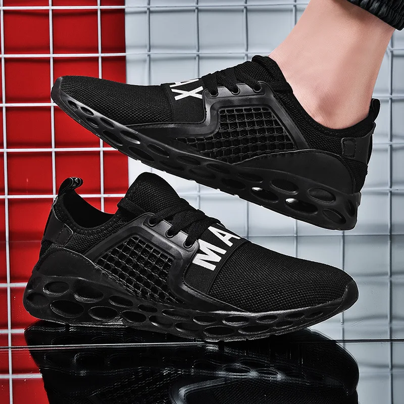 

COUPLE'S Fly Woven Running Shoes Men Low Top Mesh Shoes Large Size 46 Yards Breathable Lightweight Outdoor Casual Sports Shoes