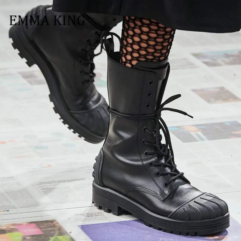 Женские модельные ботинки из натуральной кожи мартинсы на плоской платформе с