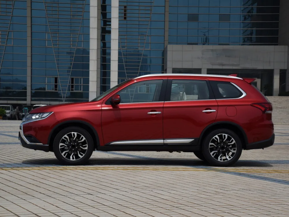 1024x0_1_q95_autohomecar__ChcCP1vthPSAfffgAAj_250vbuY455