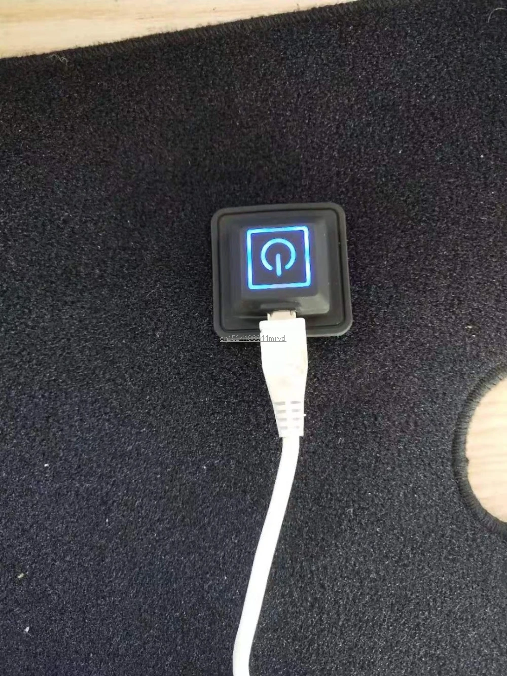 12352073148_864138993