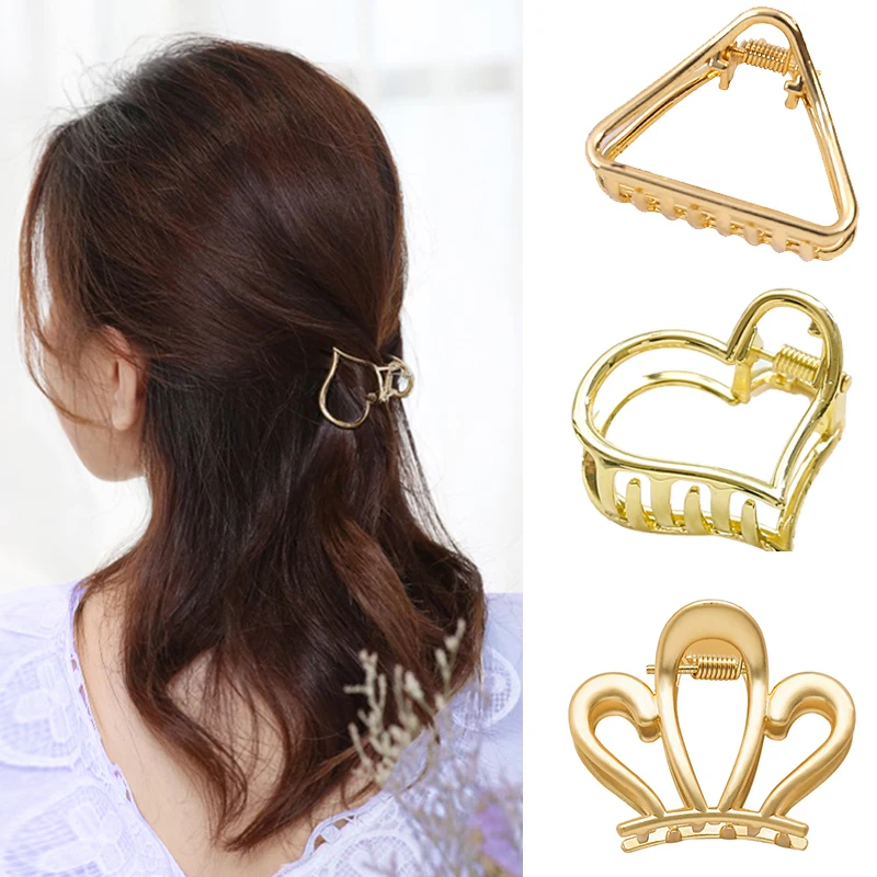 

Fashion Plain Hair Claw Small Size Gold Metal Geometric Hairpin Heart Mold Hair Claw Clip For Women Sweet Hair Clips Accessories