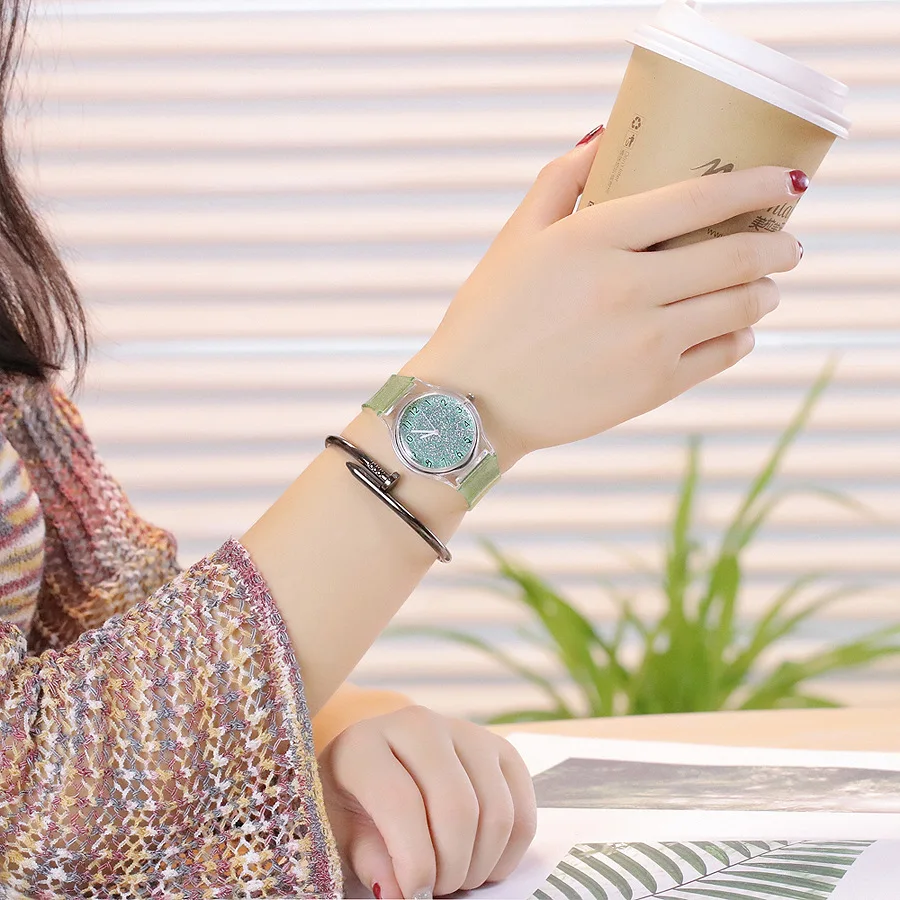 

Fashion Ladies' Watch Geneva New Style Colorful Silica Gel Students Watch Simple Stars with Numbers Quartz Watch