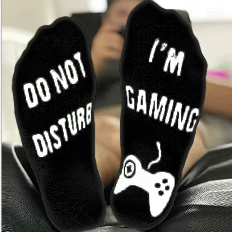 

Men Unisex 'Do Not Disturb' Great Gamer Gift Letter Funny Mid Calf High Socks Pure Cotton Male Socks New