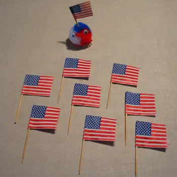 

50pcs/Lot USA Flag Fruit Sticks Fruit Food Cake Toothpick Party Accessories Picks Toothpicks Paper Birthday Food Cupcake X3L6