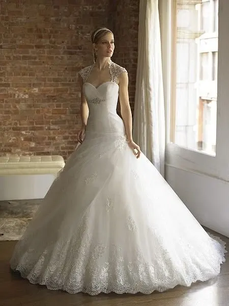 

vestido de noiva robe de mariee Free Shipping Tulle ball gown Cap Sleeve Lace Flirty Wedding Dresses 2018 bridal dress