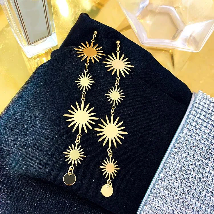 

New Simple Spiral Curved Long Drop Earrings for Women 2019 Wave Design Fashion Jewelry Wholesale Party Wedding Earrings