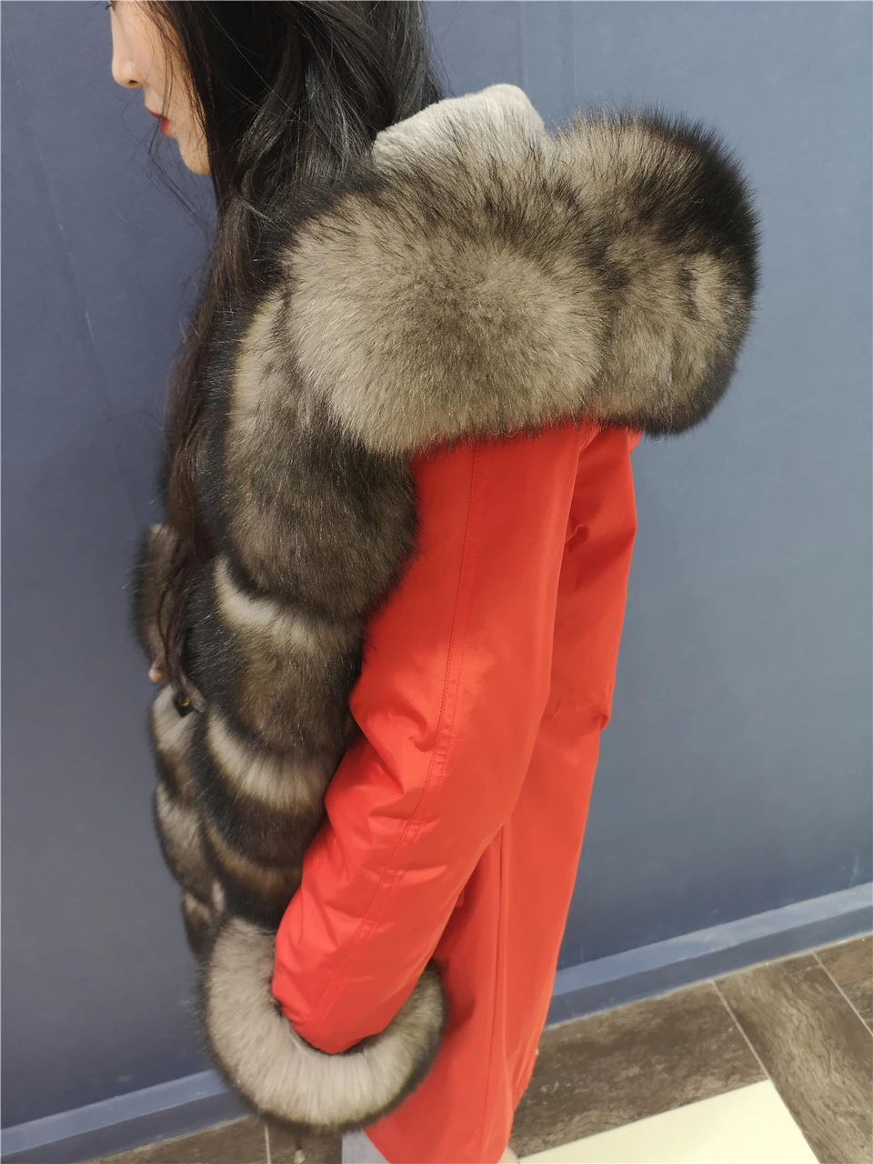 Парка с мехом Женская парка пальто из натурального меха зимняя куртка с воротником из лисьего меха женская шуба с капюшоном новая норковая шуба